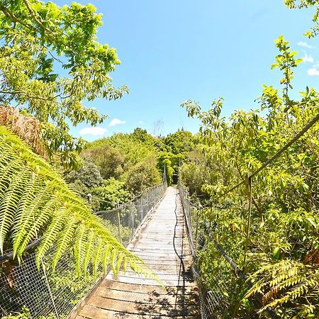 ストラトフォード Tepopo Gardens Rural Retreatヴィラ エクステリア 写真